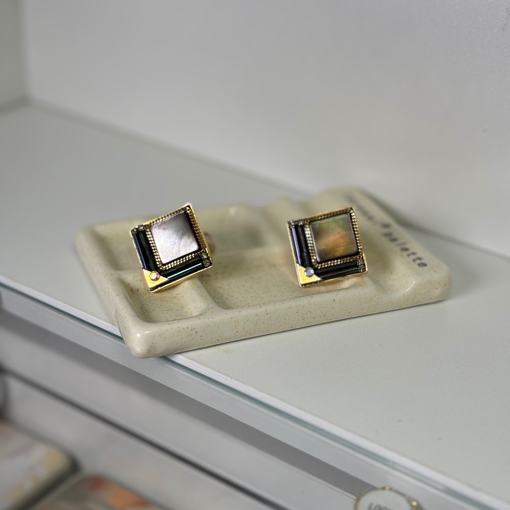 Vintage Marena square cuff earring/mother of pearl/esmerald /gold tone clip on